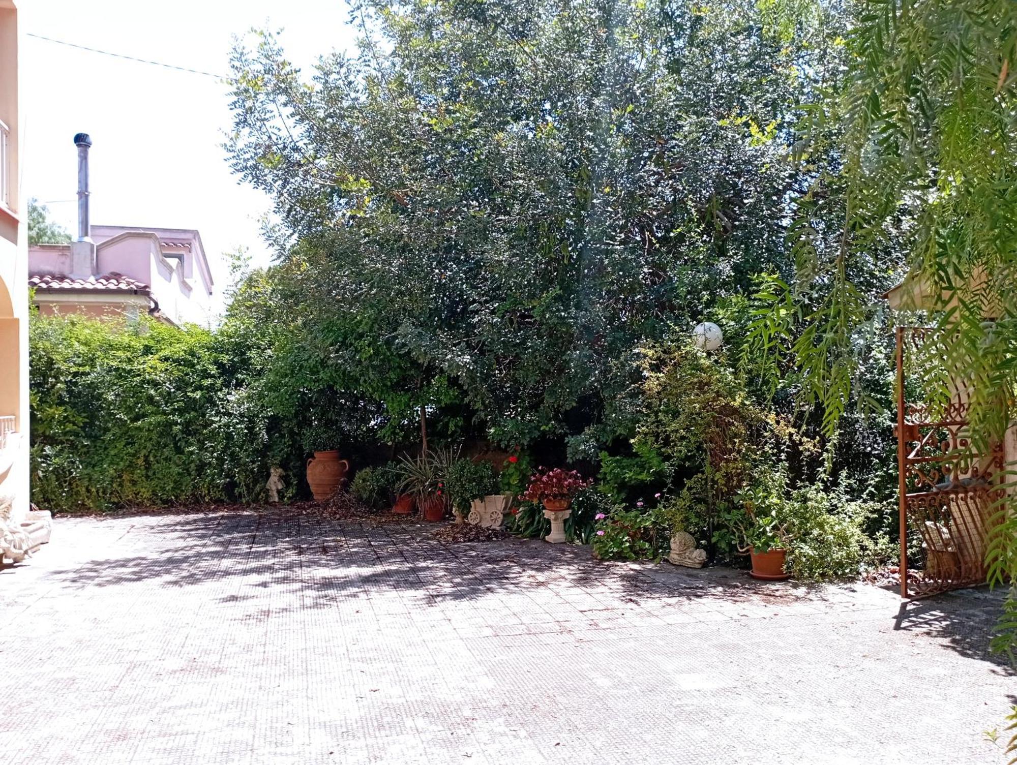 Casa Vacanze Il Carrubo Leporano Exterior foto